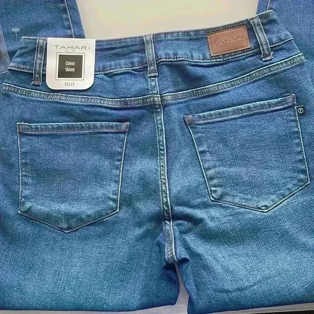 Tahari Kelly classic skinny jeans - Picture 5 of 7